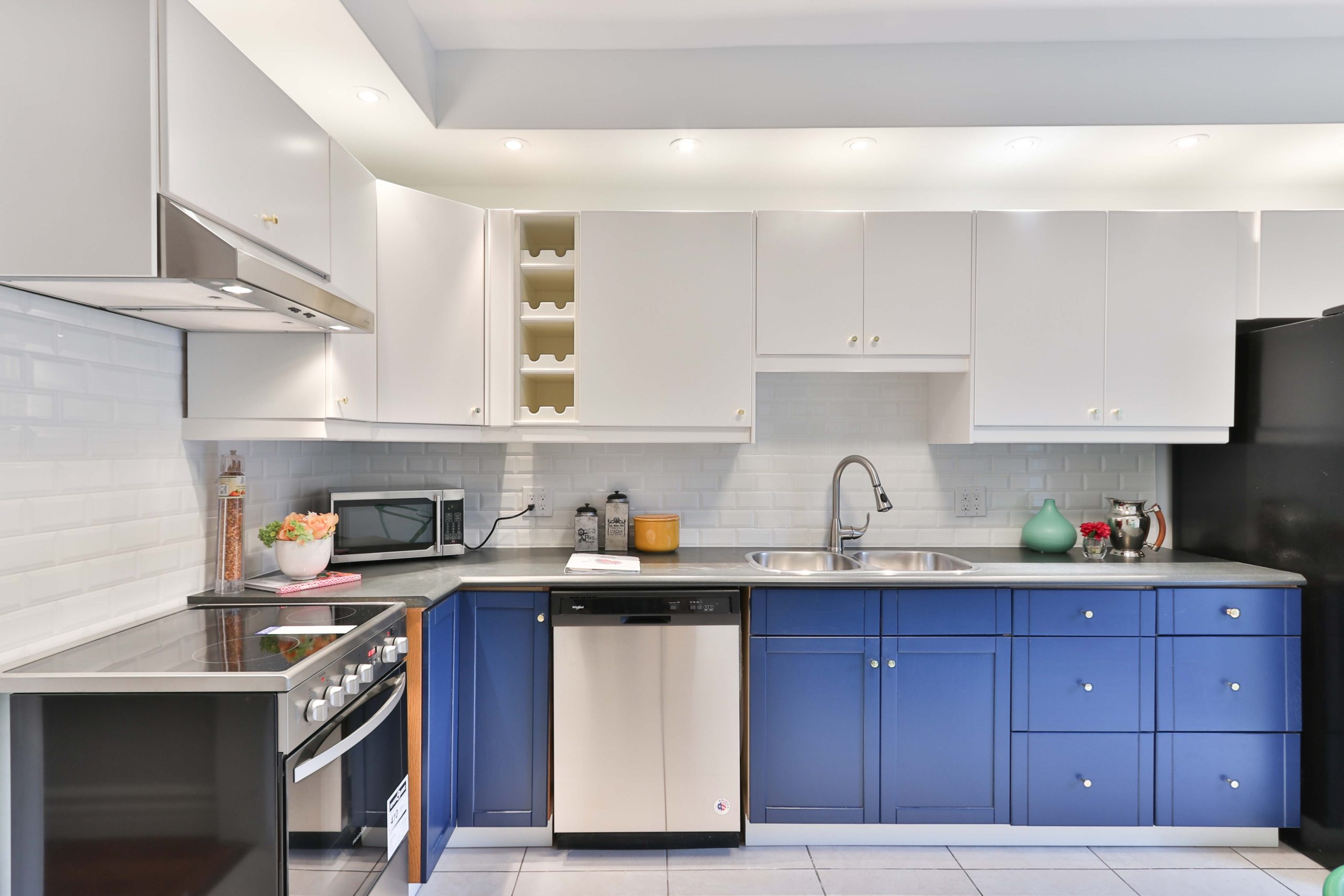 Modular Kitchens